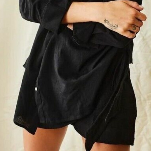 Dresses & Skirts - Free People Kamala Endless Summer Black Cotton Gauze Wrap Skirt XS Cover Up